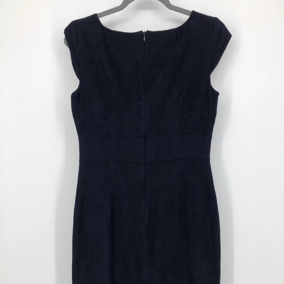 Blumarine Black Velvet silhouette  dress broach - Picture 9 of 10